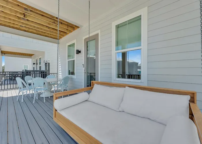 Holiday home The Hangout House By The Madison Liv Collection Gulf Shores