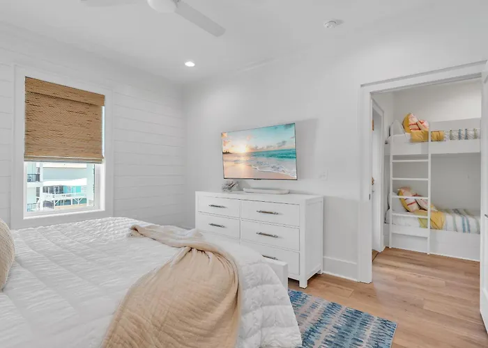 The Hangout House By The Madison Liv Collection Holiday home